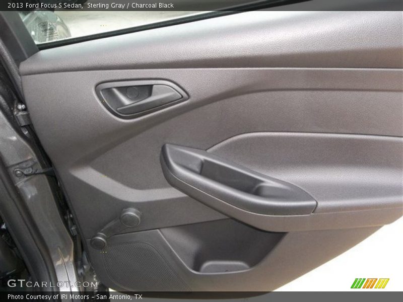 Sterling Gray / Charcoal Black 2013 Ford Focus S Sedan