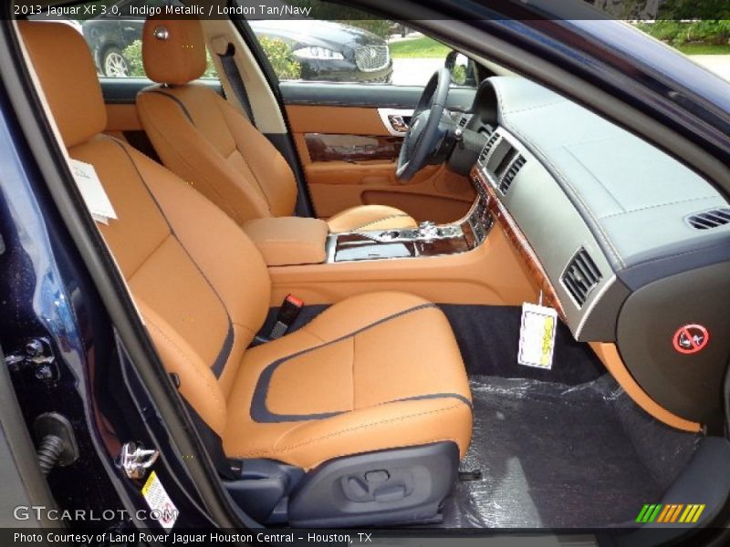 Front Seat of 2013 XF 3.0