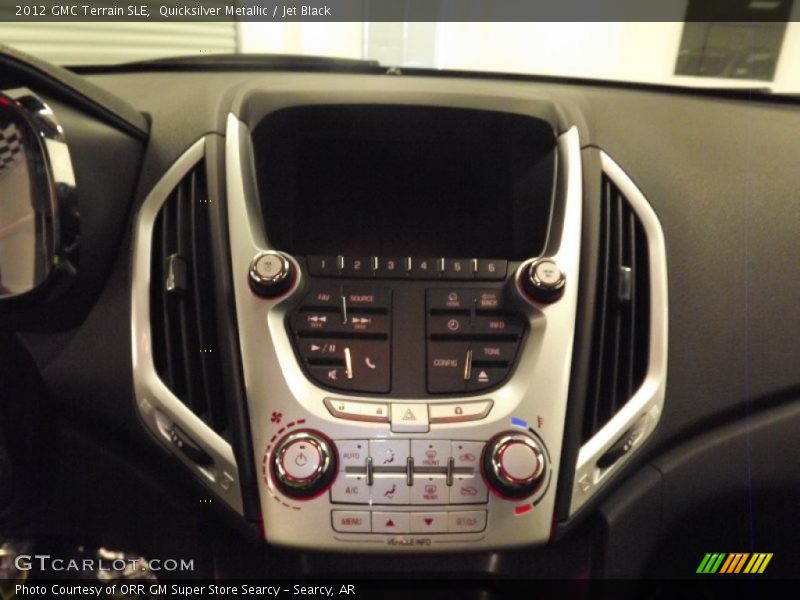 Quicksilver Metallic / Jet Black 2012 GMC Terrain SLE