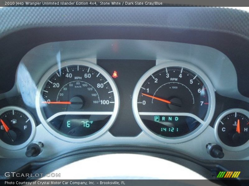Stone White / Dark Slate Gray/Blue 2010 Jeep Wrangler Unlimited Islander Edition 4x4
