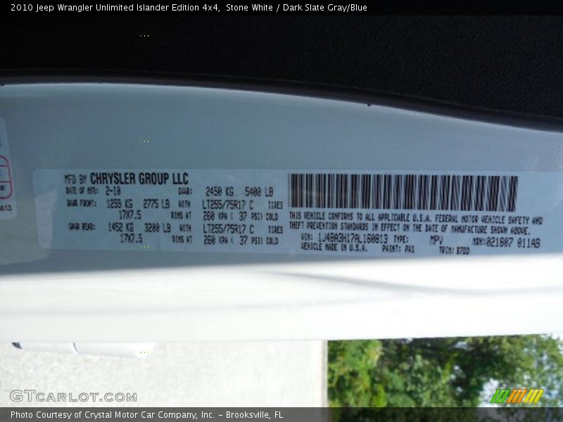 Stone White / Dark Slate Gray/Blue 2010 Jeep Wrangler Unlimited Islander Edition 4x4