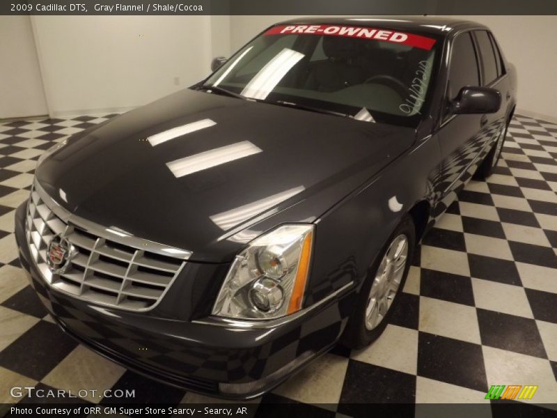 Gray Flannel / Shale/Cocoa 2009 Cadillac DTS