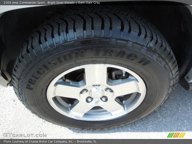 Bright Silver Metallic / Dark Slate Gray 2009 Jeep Commander Sport