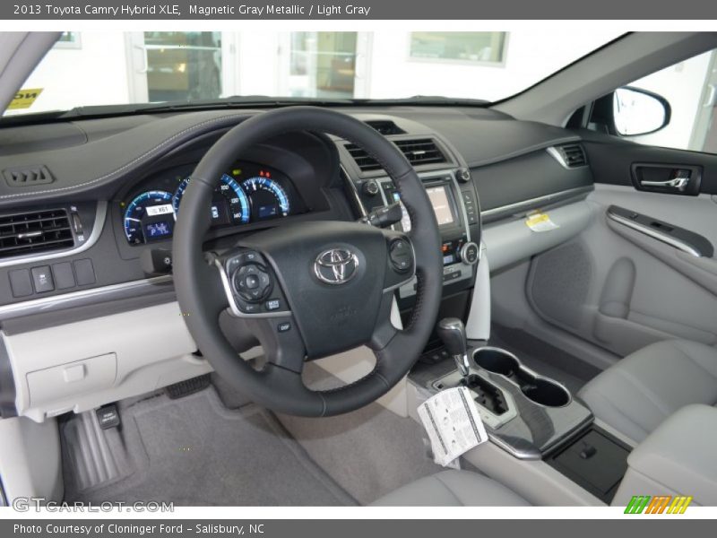 Magnetic Gray Metallic / Light Gray 2013 Toyota Camry Hybrid XLE