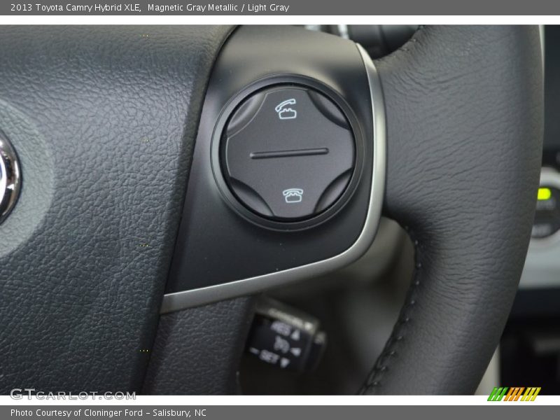Magnetic Gray Metallic / Light Gray 2013 Toyota Camry Hybrid XLE