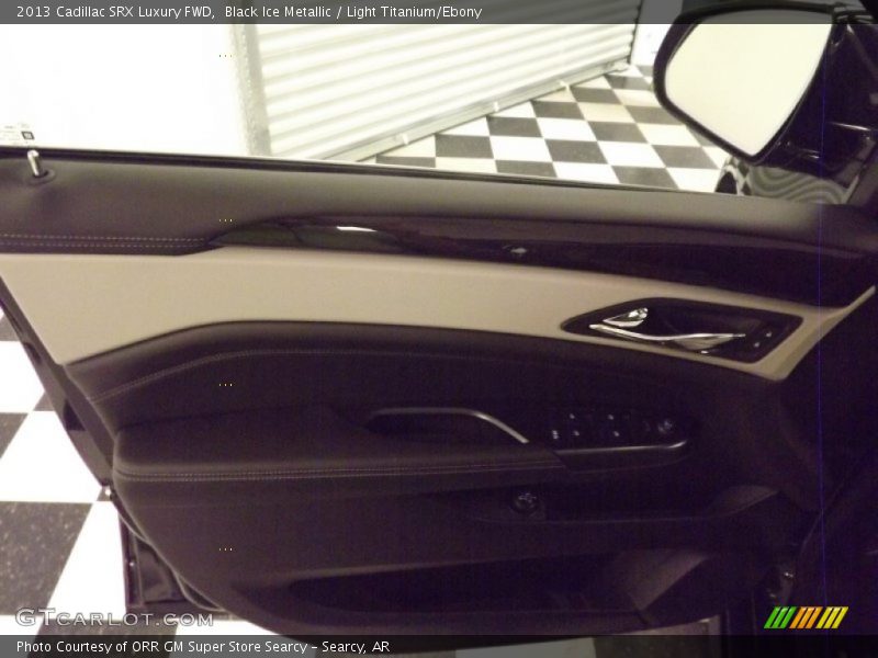 Black Ice Metallic / Light Titanium/Ebony 2013 Cadillac SRX Luxury FWD