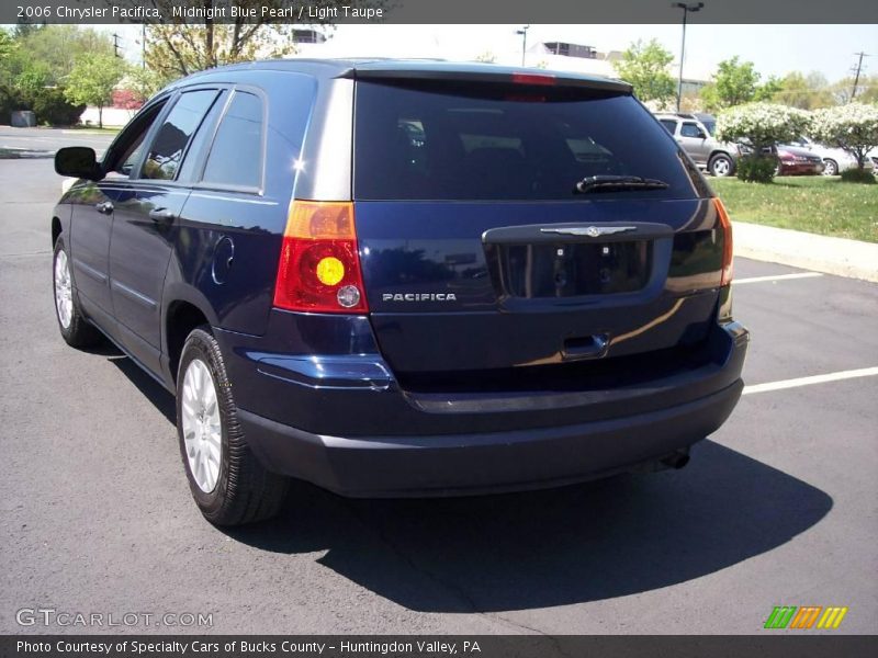 Midnight Blue Pearl / Light Taupe 2006 Chrysler Pacifica