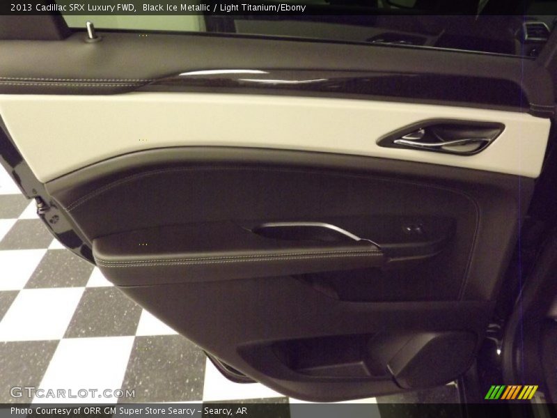 Black Ice Metallic / Light Titanium/Ebony 2013 Cadillac SRX Luxury FWD