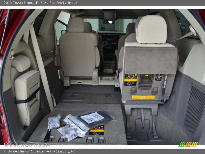 Salsa Red Pearl / Bisque 2013 Toyota Sienna LE
