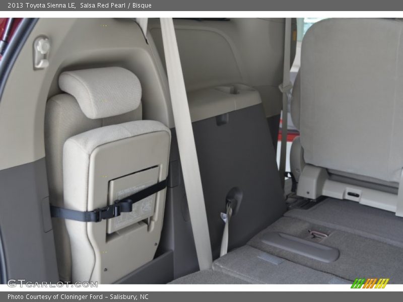 Salsa Red Pearl / Bisque 2013 Toyota Sienna LE