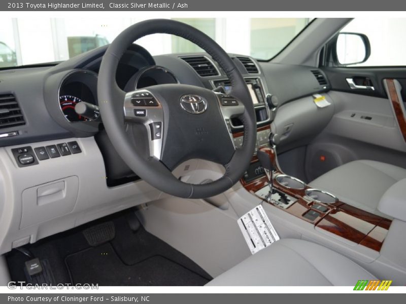 Classic Silver Metallic / Ash 2013 Toyota Highlander Limited