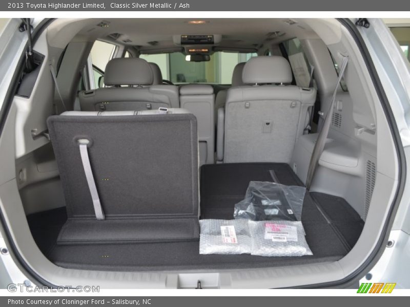Classic Silver Metallic / Ash 2013 Toyota Highlander Limited