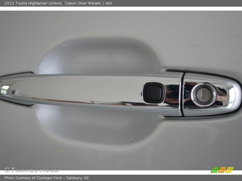 Classic Silver Metallic / Ash 2013 Toyota Highlander Limited