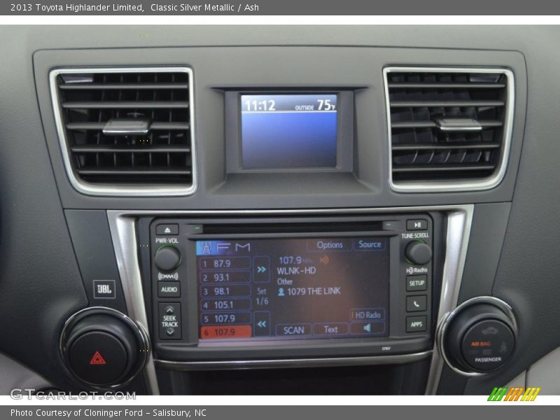 Classic Silver Metallic / Ash 2013 Toyota Highlander Limited