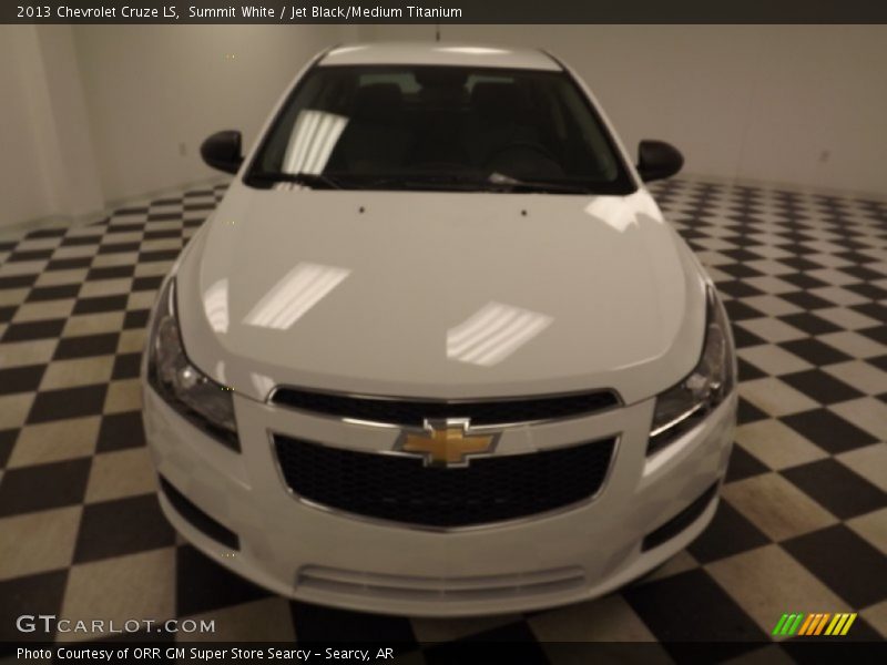 Summit White / Jet Black/Medium Titanium 2013 Chevrolet Cruze LS