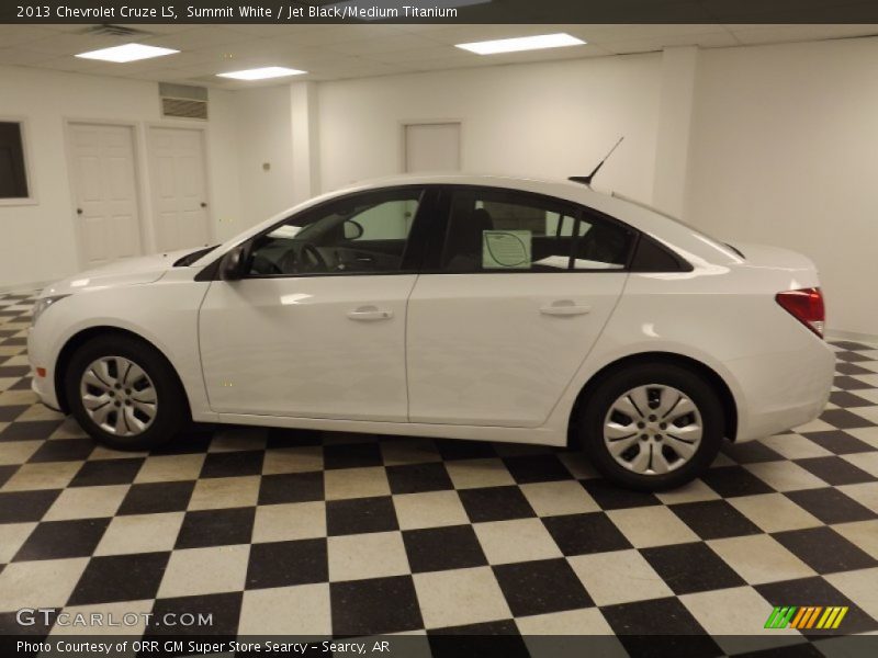 Summit White / Jet Black/Medium Titanium 2013 Chevrolet Cruze LS