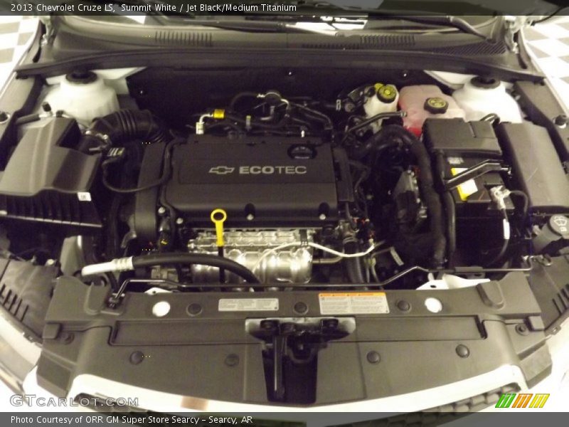 Summit White / Jet Black/Medium Titanium 2013 Chevrolet Cruze LS