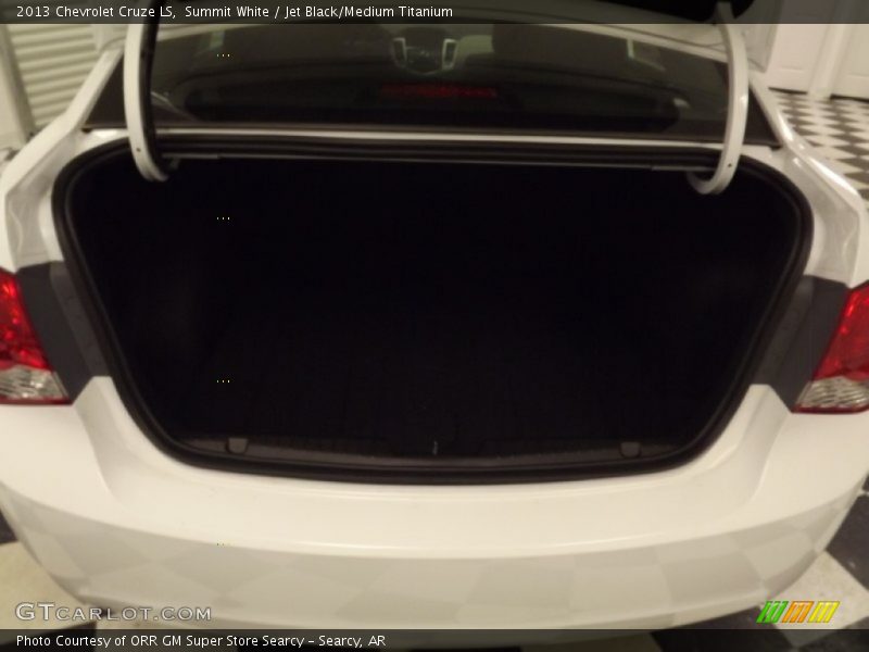 Summit White / Jet Black/Medium Titanium 2013 Chevrolet Cruze LS
