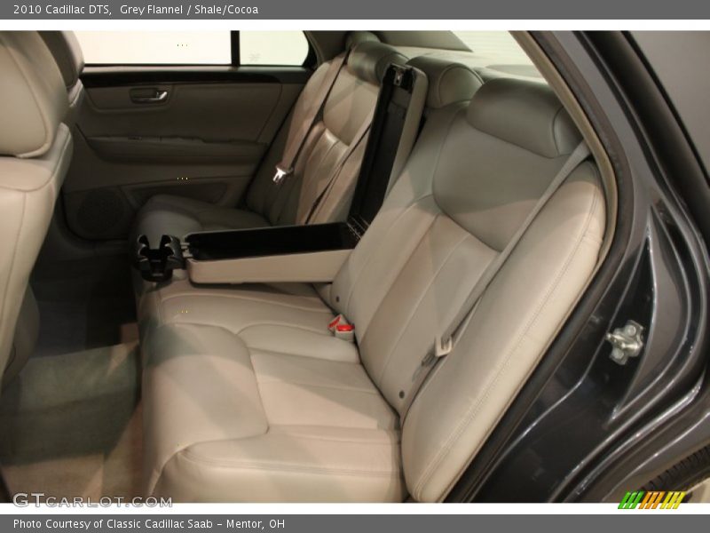 Grey Flannel / Shale/Cocoa 2010 Cadillac DTS