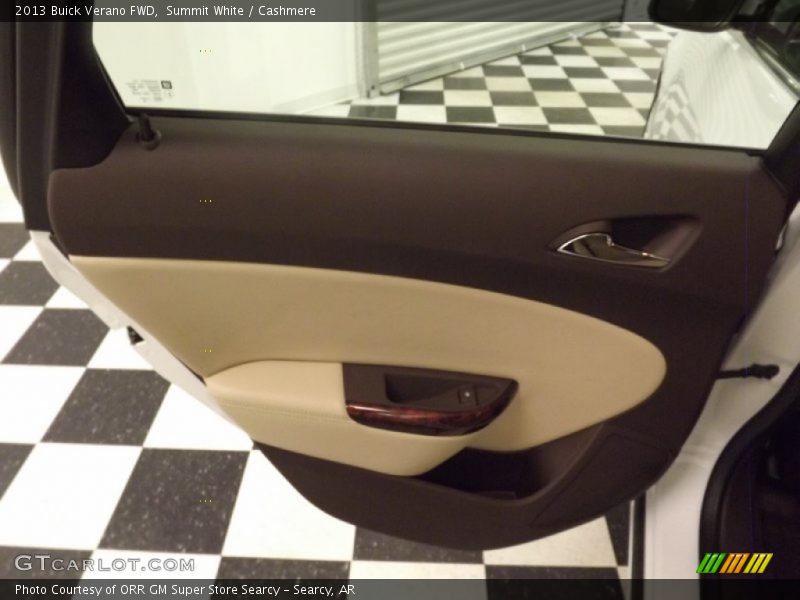 Summit White / Cashmere 2013 Buick Verano FWD