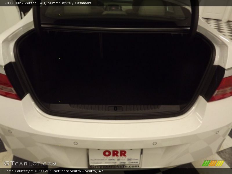 Summit White / Cashmere 2013 Buick Verano FWD