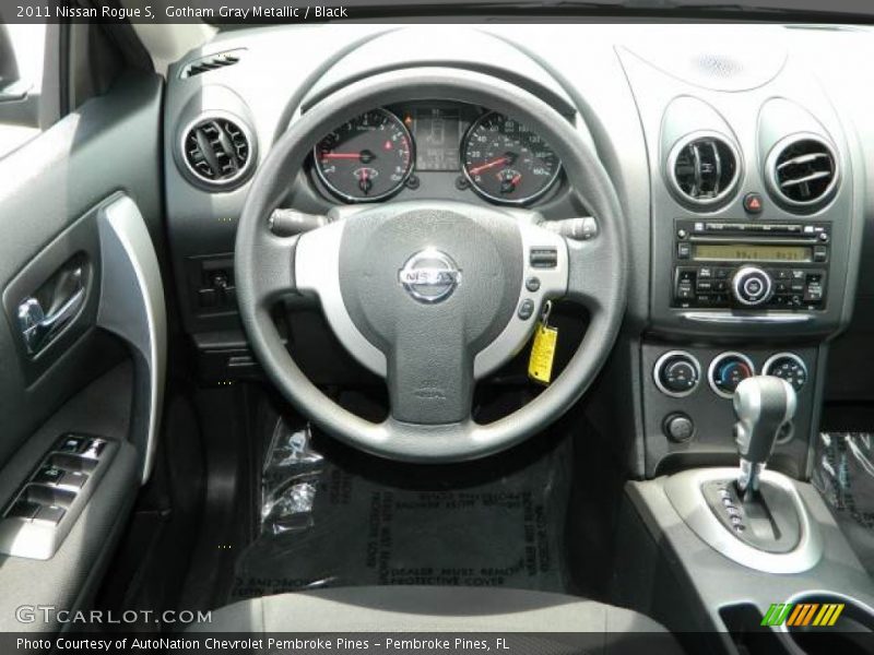 Gotham Gray Metallic / Black 2011 Nissan Rogue S