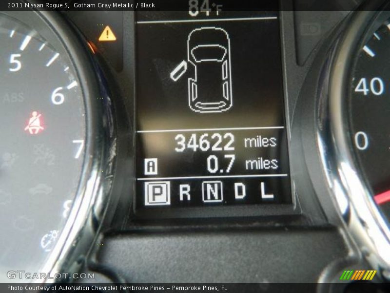 Gotham Gray Metallic / Black 2011 Nissan Rogue S