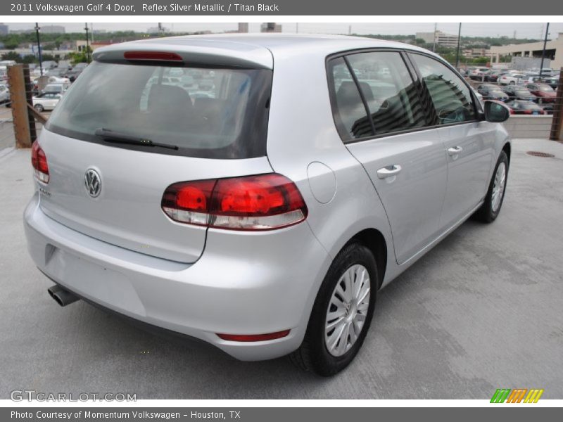 Reflex Silver Metallic / Titan Black 2011 Volkswagen Golf 4 Door