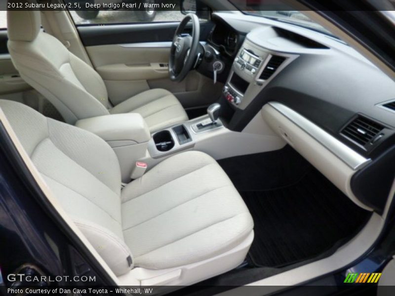 Deep Indigo Pearl / Warm Ivory 2012 Subaru Legacy 2.5i