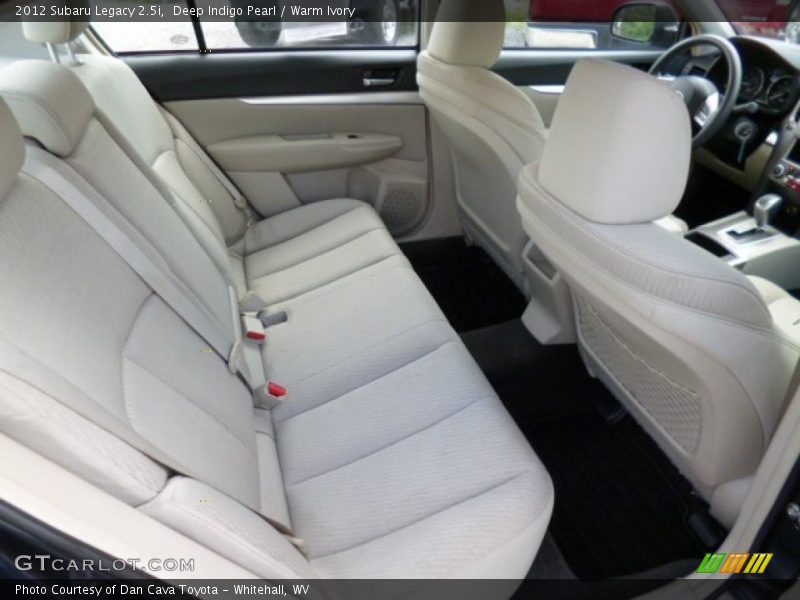 Deep Indigo Pearl / Warm Ivory 2012 Subaru Legacy 2.5i