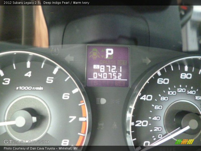 Deep Indigo Pearl / Warm Ivory 2012 Subaru Legacy 2.5i