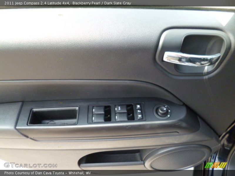 Blackberry Pearl / Dark Slate Gray 2011 Jeep Compass 2.4 Latitude 4x4