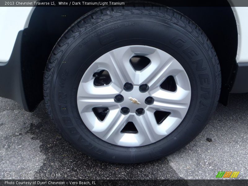 White / Dark Titanium/Light Titanium 2013 Chevrolet Traverse LS