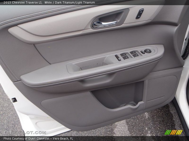 White / Dark Titanium/Light Titanium 2013 Chevrolet Traverse LS