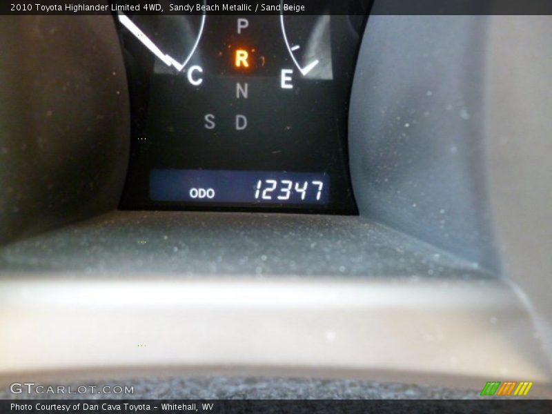 Sandy Beach Metallic / Sand Beige 2010 Toyota Highlander Limited 4WD