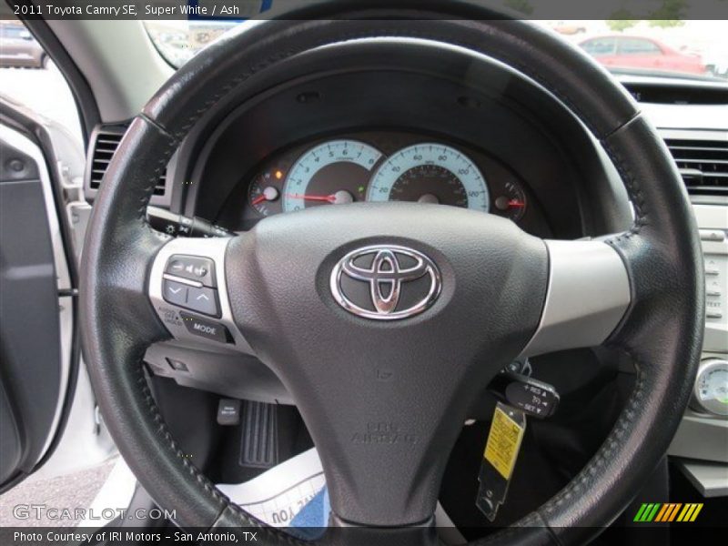 Super White / Ash 2011 Toyota Camry SE