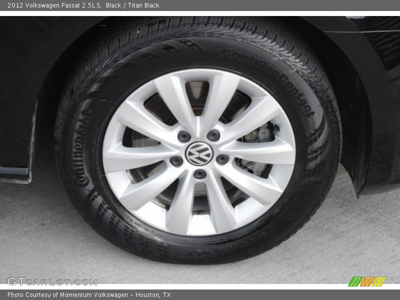 Black / Titan Black 2012 Volkswagen Passat 2.5L S