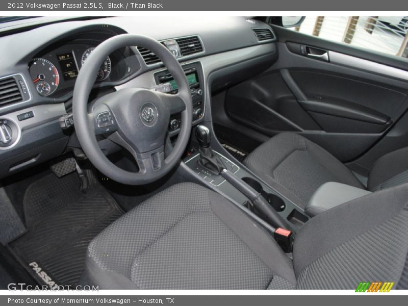 Black / Titan Black 2012 Volkswagen Passat 2.5L S