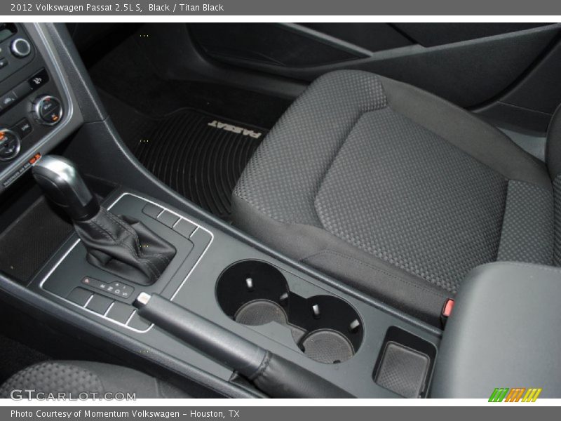 Black / Titan Black 2012 Volkswagen Passat 2.5L S