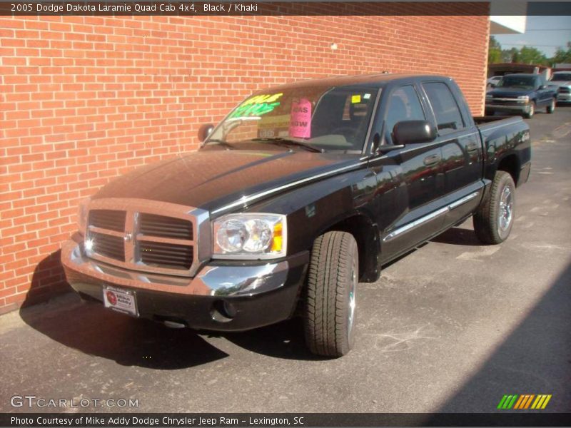 Black / Khaki 2005 Dodge Dakota Laramie Quad Cab 4x4