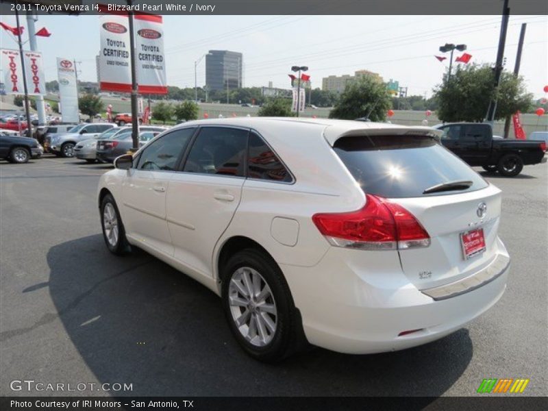 Blizzard Pearl White / Ivory 2011 Toyota Venza I4