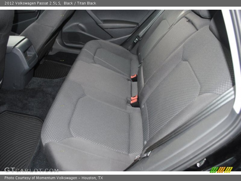 Black / Titan Black 2012 Volkswagen Passat 2.5L S