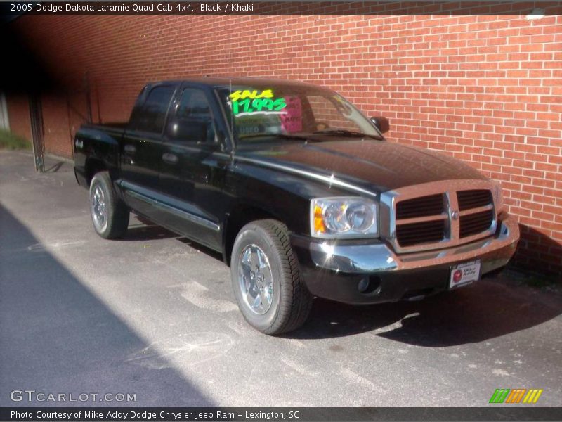 Black / Khaki 2005 Dodge Dakota Laramie Quad Cab 4x4