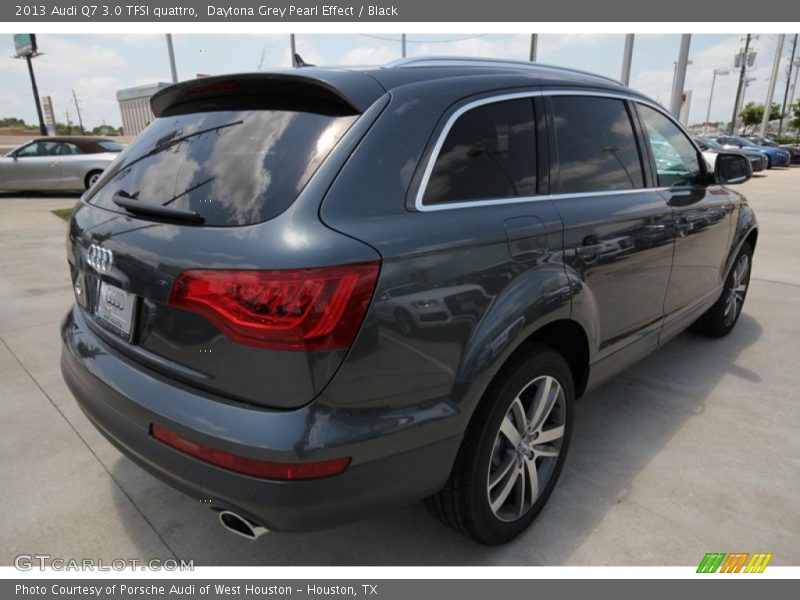 Daytona Grey Pearl Effect / Black 2013 Audi Q7 3.0 TFSI quattro