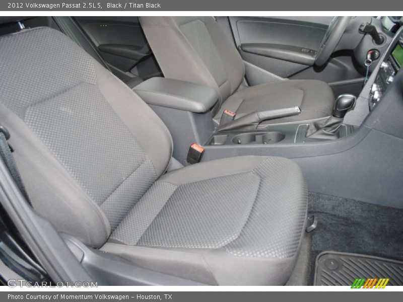 Black / Titan Black 2012 Volkswagen Passat 2.5L S