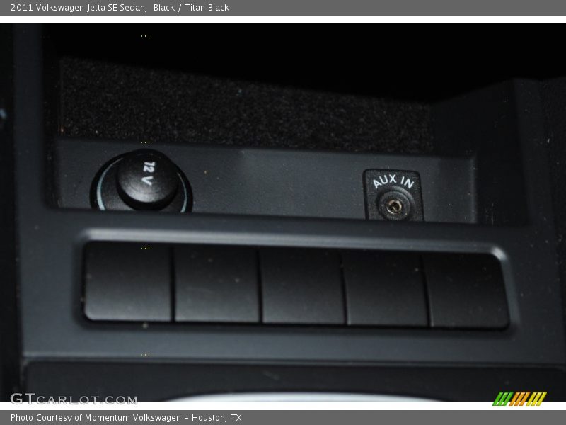 Black / Titan Black 2011 Volkswagen Jetta SE Sedan