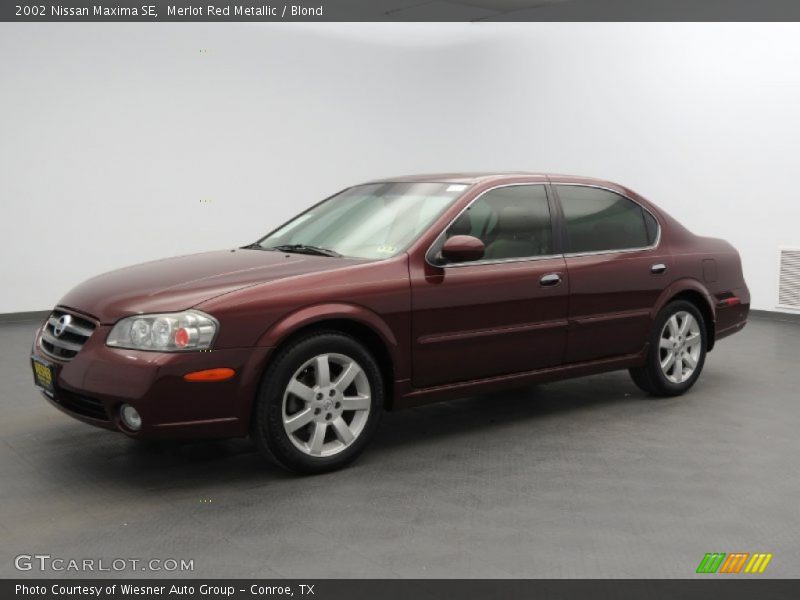 Merlot Red Metallic / Blond 2002 Nissan Maxima SE