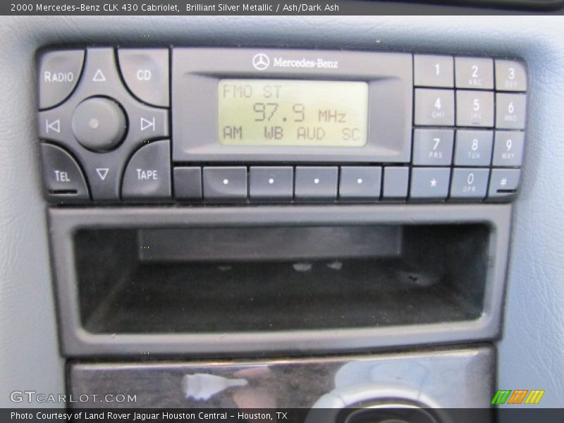 Controls of 2000 CLK 430 Cabriolet