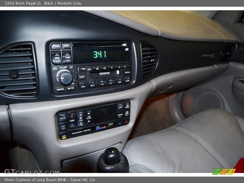 Black / Medium Gray 1999 Buick Regal LS