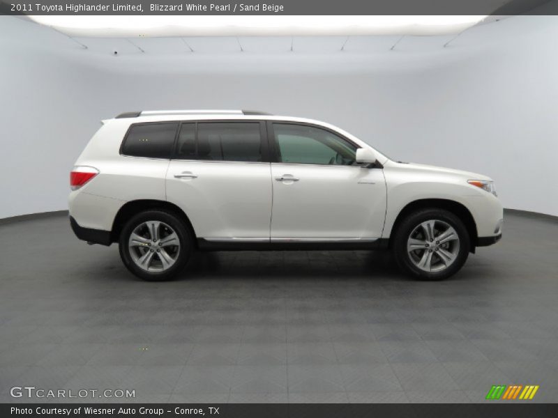 Blizzard White Pearl / Sand Beige 2011 Toyota Highlander Limited